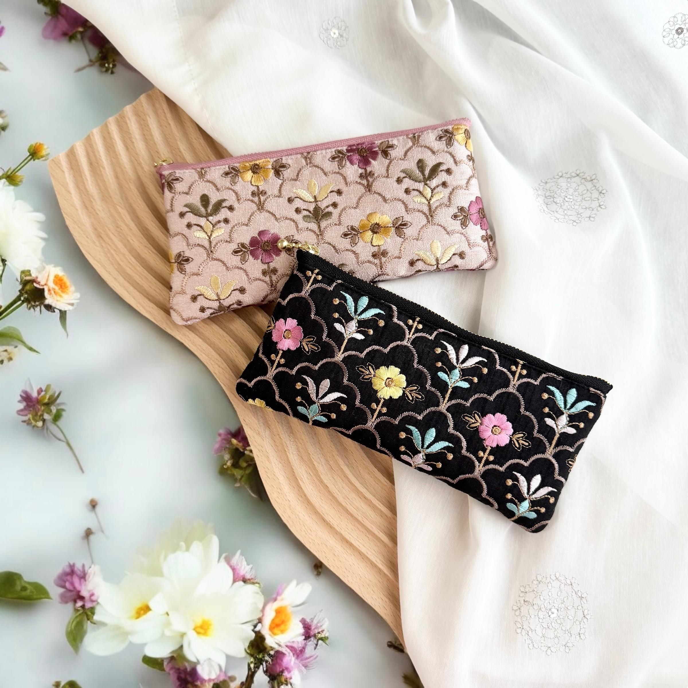 豪華インド刺繍生地◆総刺繍ペンケース・メガネケース1枚目の画像