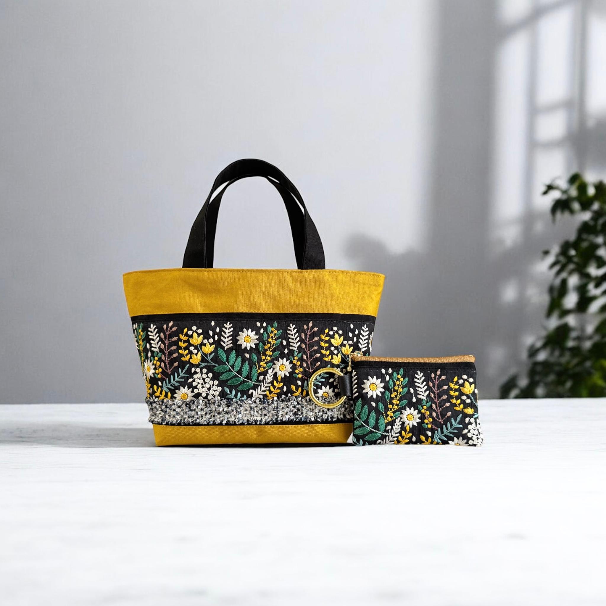ミモザブラック/インド刺繍×帆布/トートバッグ＆ポーチセット1枚目の画像