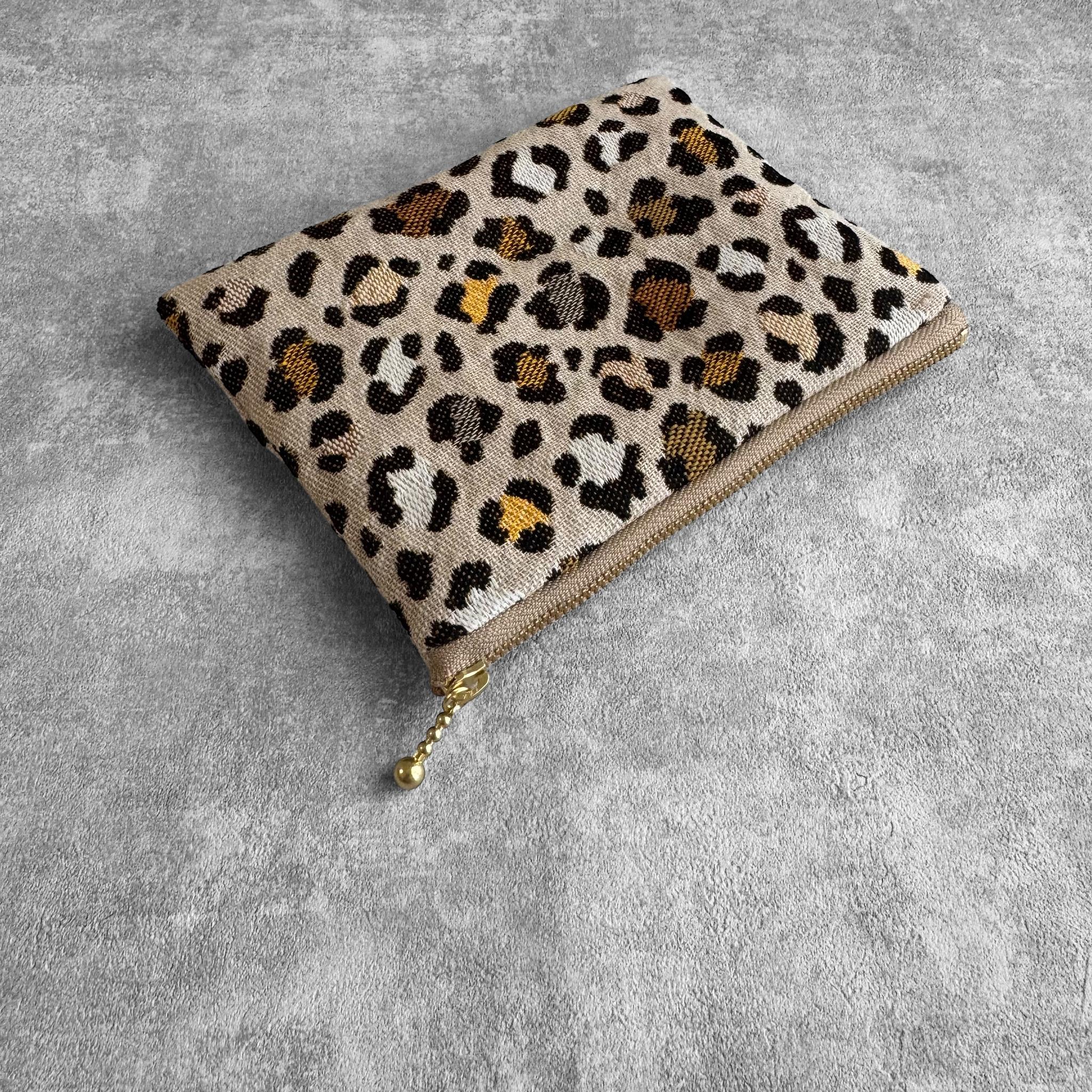 フランス生地/ヒョウとレオパード柄/ジャガード織り/フラットポーチ/マルチケース【２種類から選べます】 | 10枚目