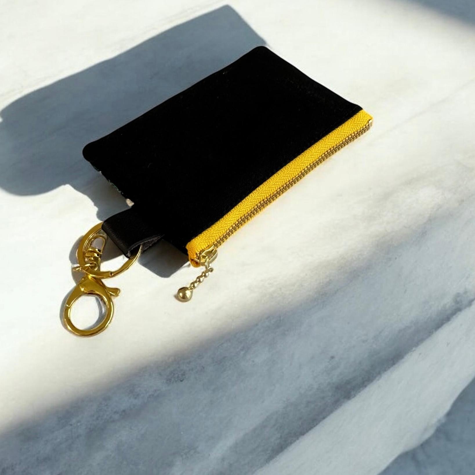 【新色登場】ミモザブラック★インド刺繍×帆布★キーホルダー付きフラットポーチ/マルチケース | 6枚目