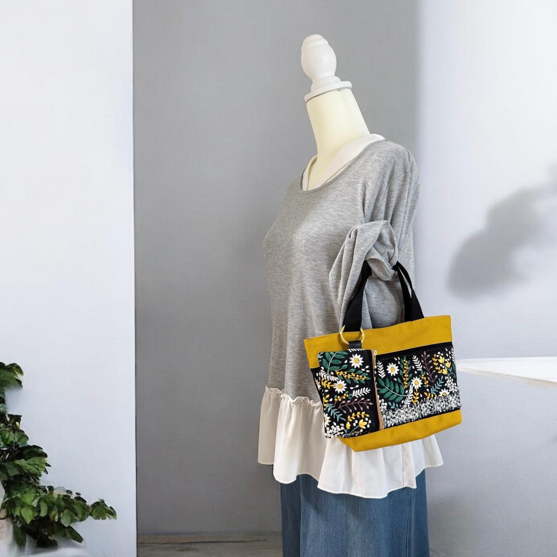 ミモザブラック/インド刺繍×帆布/トートバッグ&ポーチセット | 6枚目